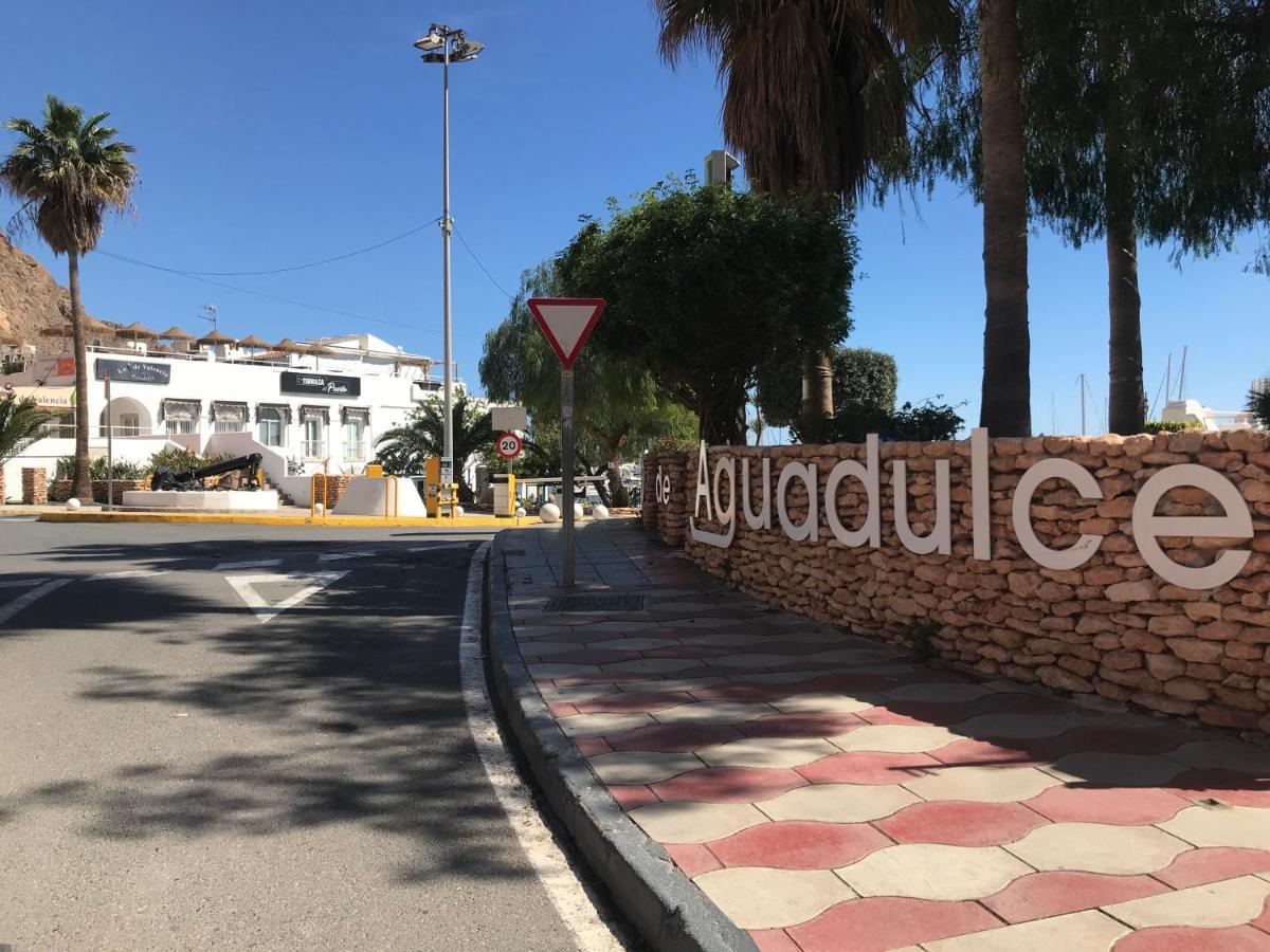 Acogedor Apartamento Recien Reformado En El Puerto Deportivo De Aguadulce Aguadulce  Zewnętrze zdjęcie
